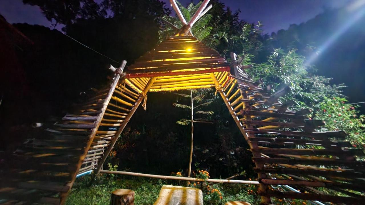 Hobo Huts By The Riverside Panuānaula 외부 사진